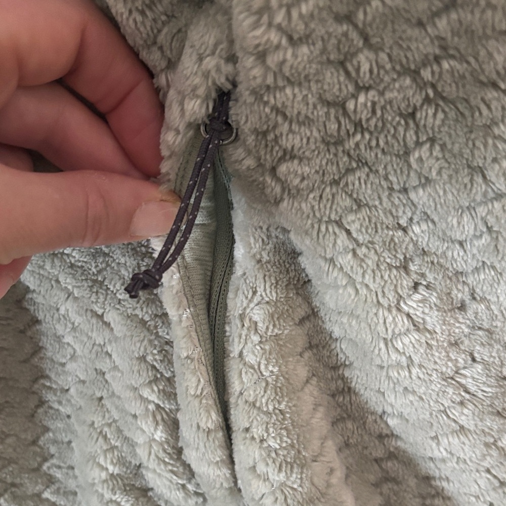 NWOT Columbia Sage Green Teddy Jacket - Picture 5 of 6